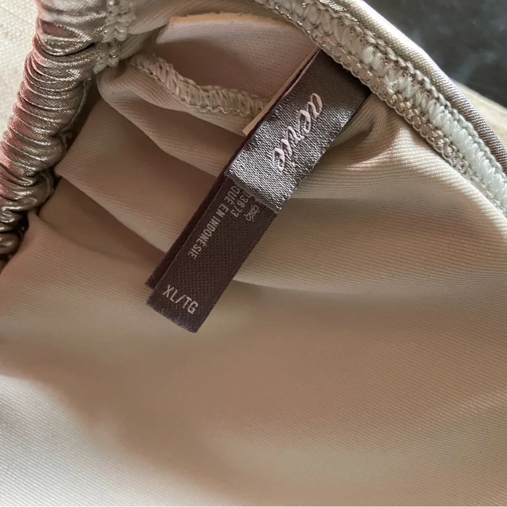 🆕 aerie Silver Triangle Bikini Top 🐳🌸☀️ - Picture 6 of 6